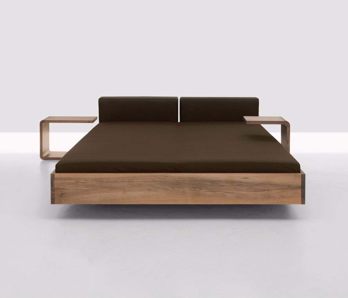 Made to Order Bedroom Furniture. - Beds 047-01