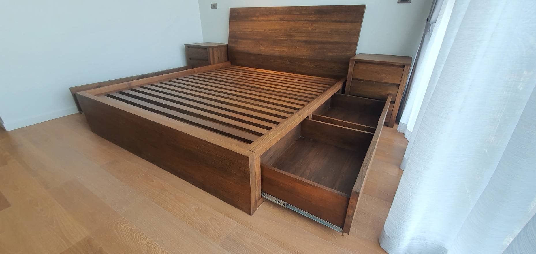 Made to Order Bedroom Furniture. - Beds 085-01