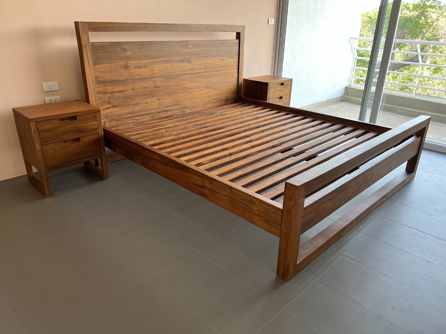 Made to Order Bedroom Furniture. - Beds 116