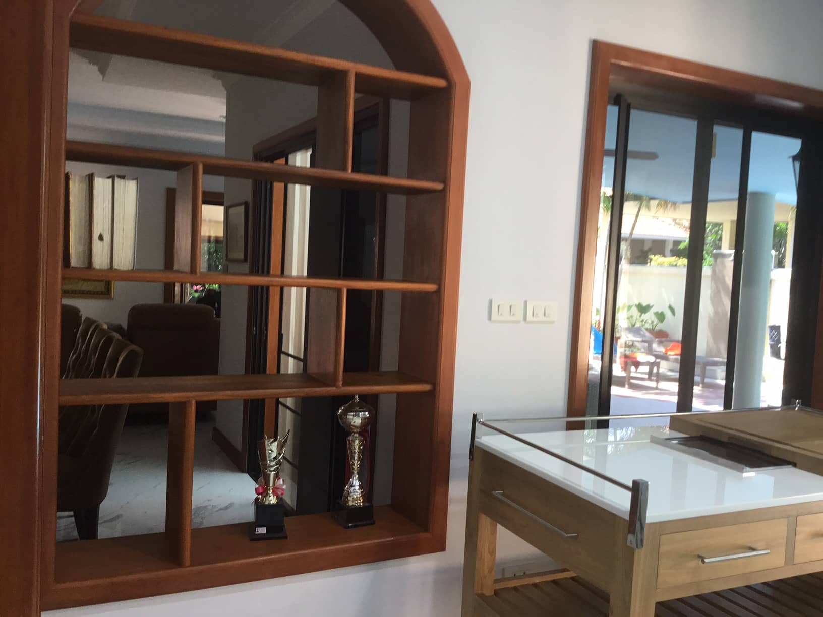 Made to Order Furniture. - Shelving 002-01